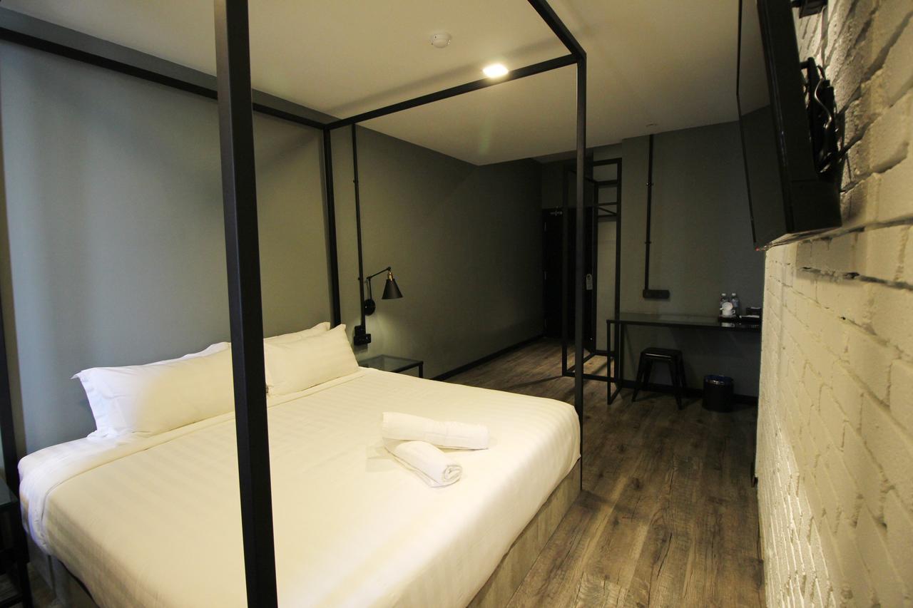 68 Boutique Hotel Sitiawan Exterior foto