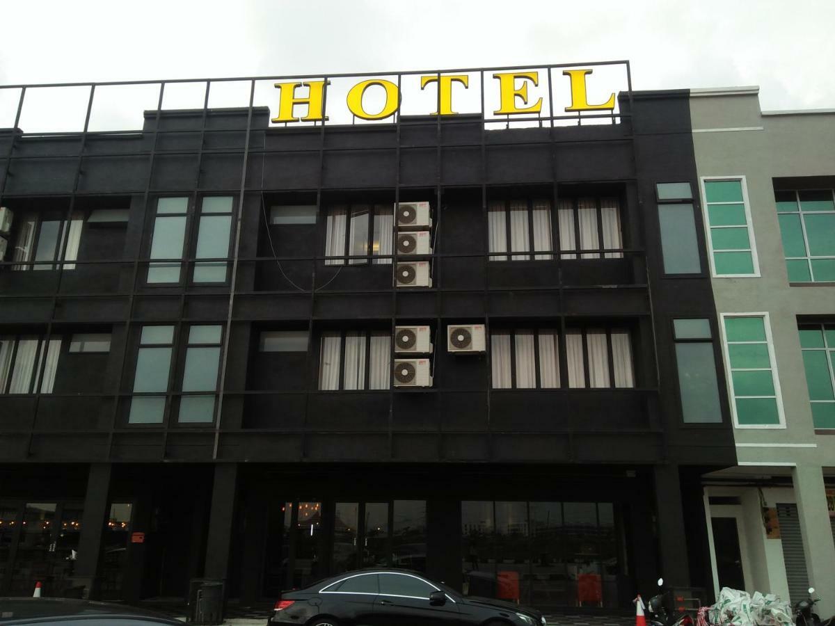 68 Boutique Hotel Sitiawan Exterior foto