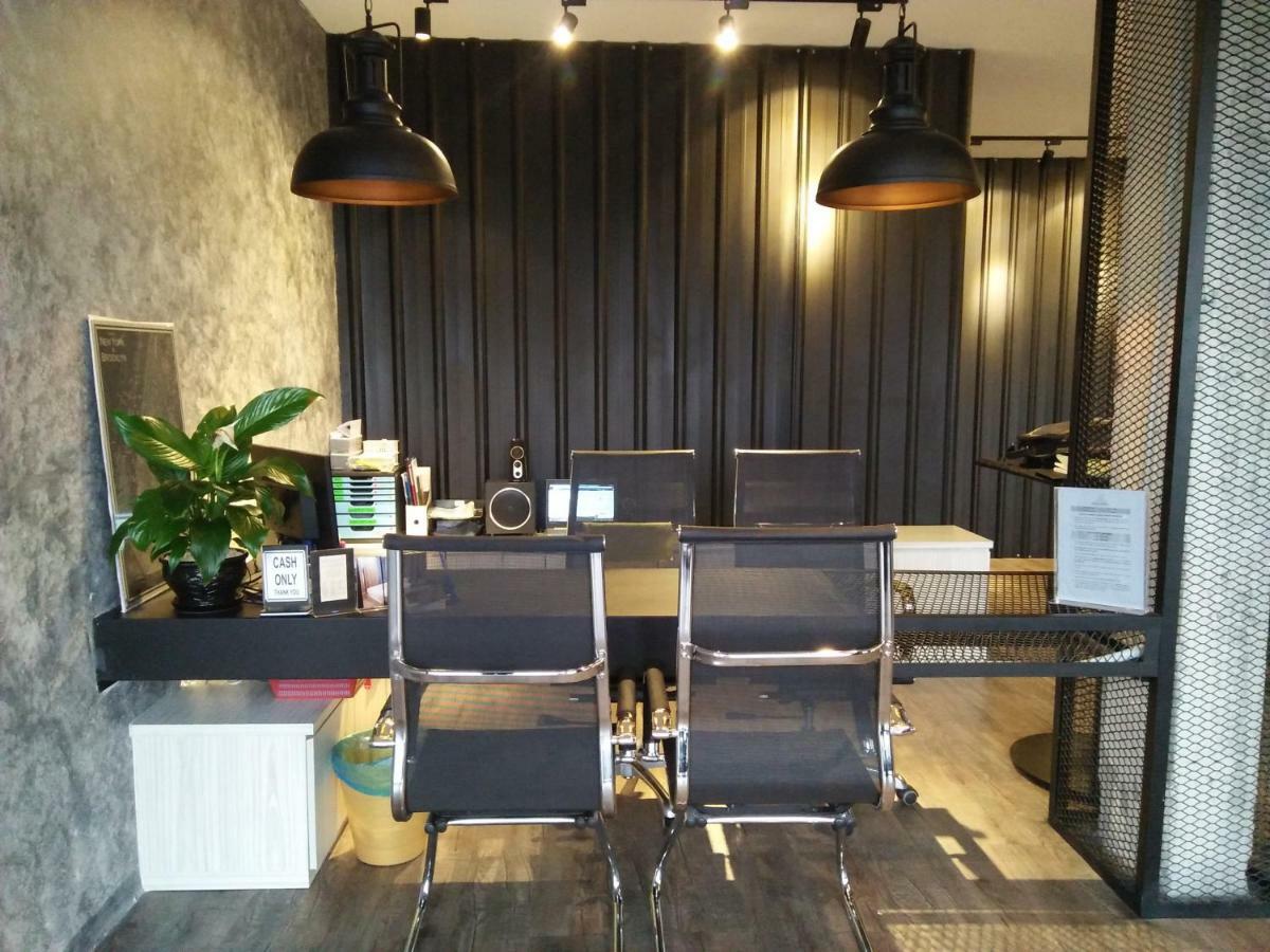 68 Boutique Hotel Sitiawan Exterior foto